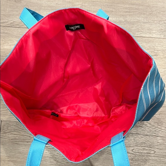 Lancôme Blue Large Tote with French Riviera Girl Graphic Design Beach Rose